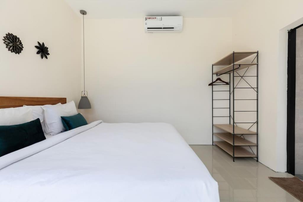 The R Villa Kaba - Incl. Motorbikes Seminyak  Luaran gambar