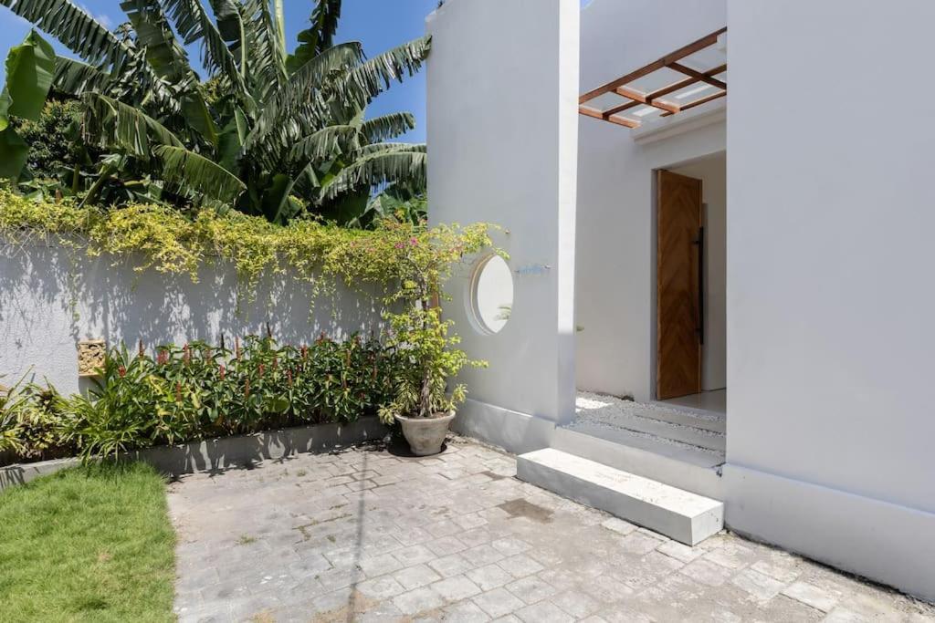 The R Villa Kaba - Incl. Motorbikes Seminyak  Luaran gambar